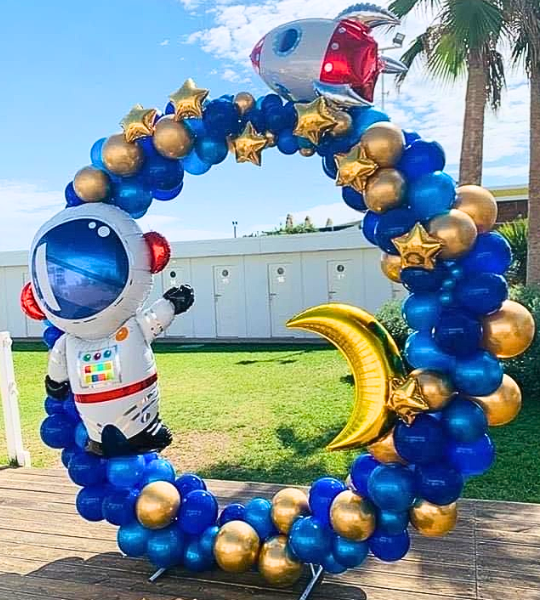Space theme ring decoration