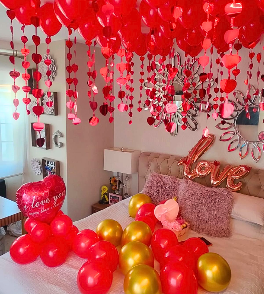 Heart Room First night decor