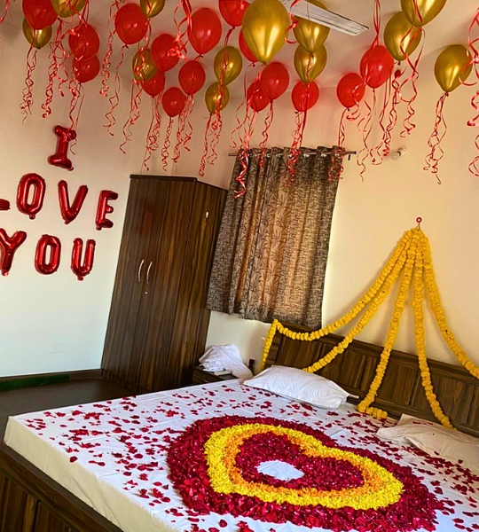 Room Balloon Decoration
