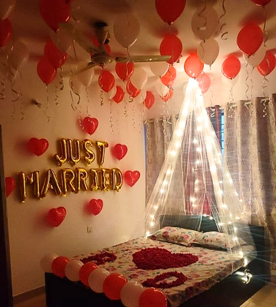 just married room decoration at home